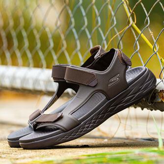 slippers air max