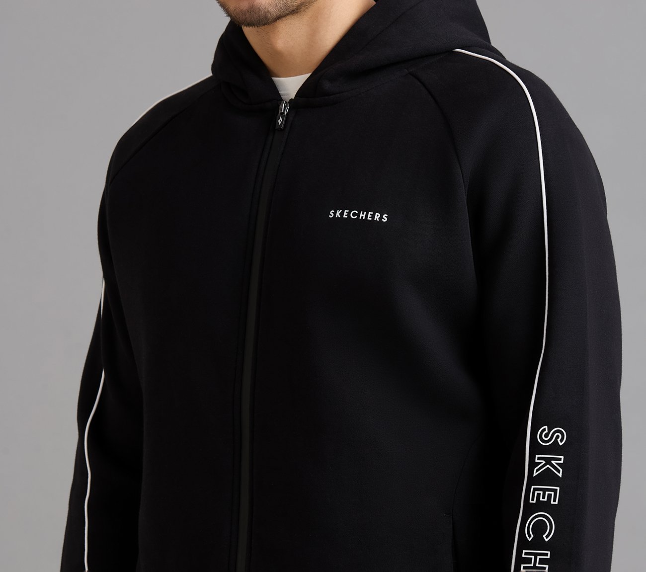 SKECHERS CORDED PANEL HOODIE, BLACK Apparels Right View