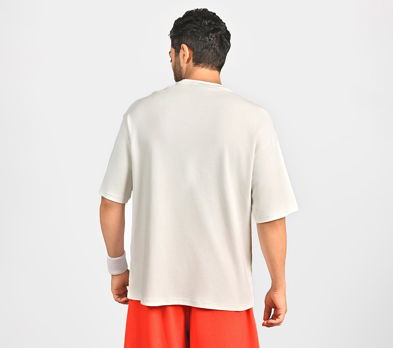 BASKETBALL GRAPHIC T-SHIRT, WHITE Apparel Left View