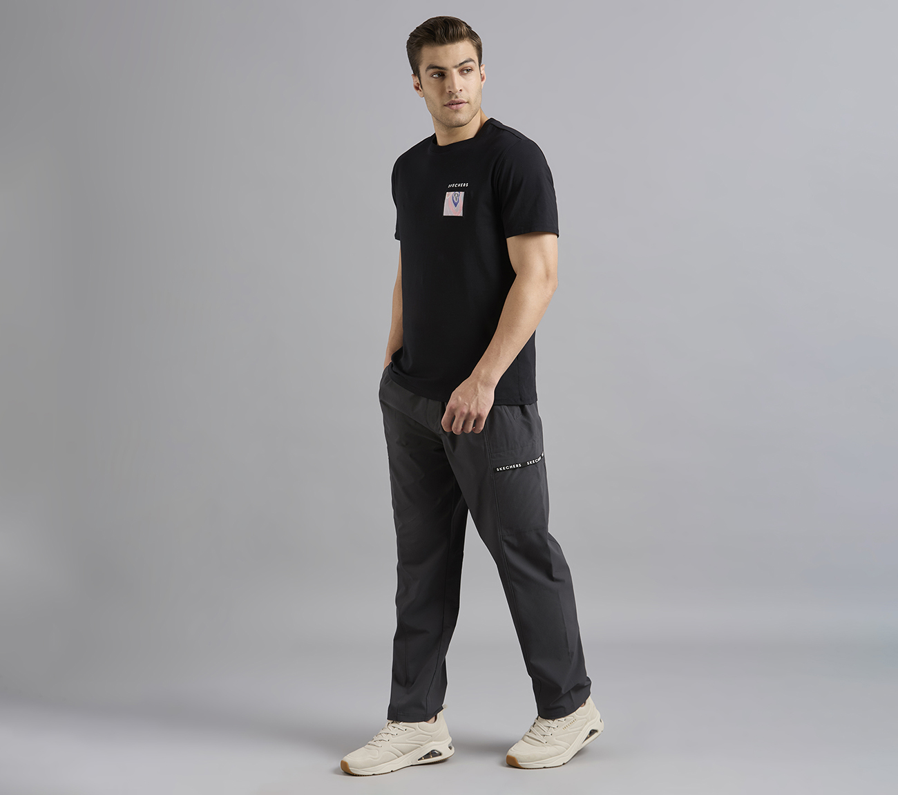 APPLIQUE PRINT T-SHIRT, BLACK