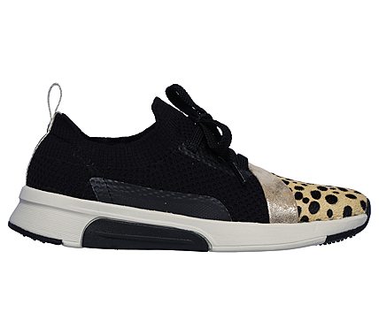 MODERN JOGGER - ST. MARIE, CHEETAH Footwear Right View