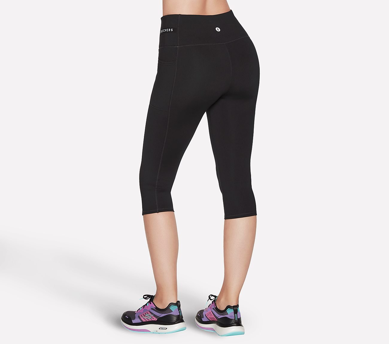 GOSTRETCH CAPRI, BBBBLACK Apparels Top View