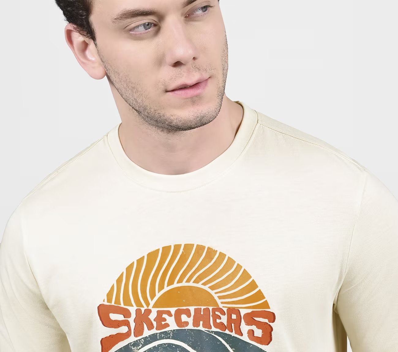 SKECHERS WAVE WONDERS SS TEE, GREY/SILVER Apparels Right View