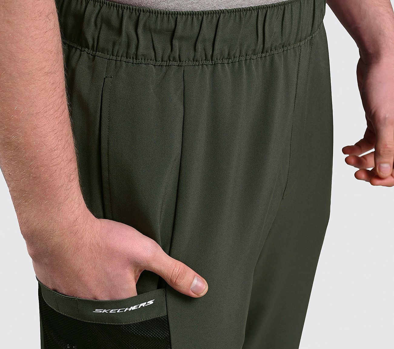 OASIS UTILITY BTM, OLIVE/BLACK Apparels Right View