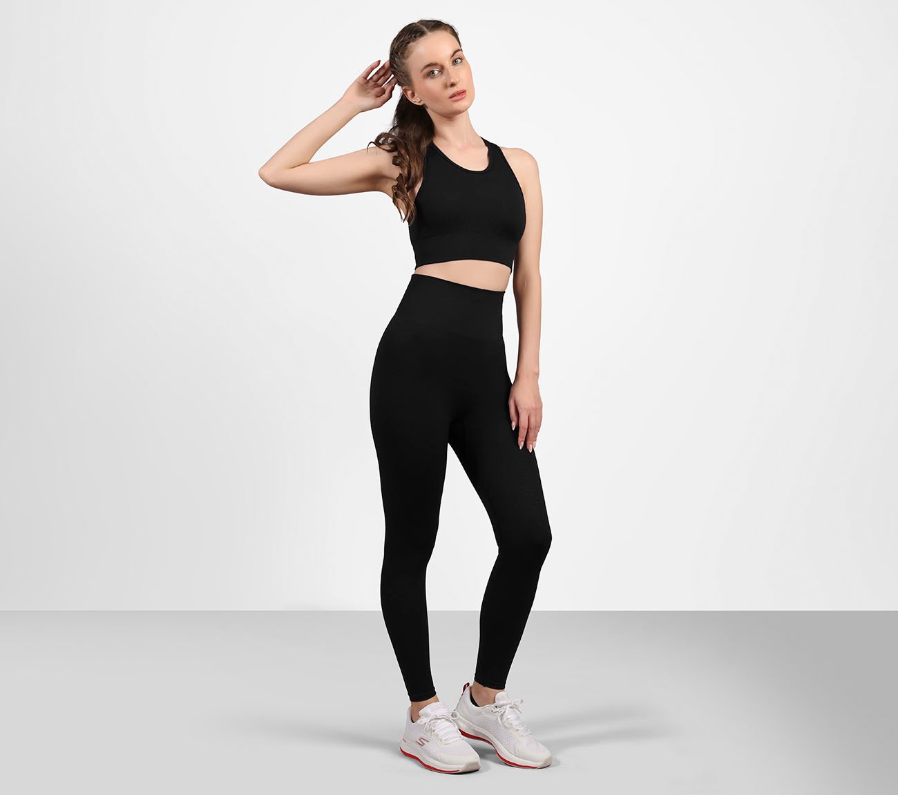 ENGINEERED COMPRESSION LEGGING, BLACK Apparels Right View