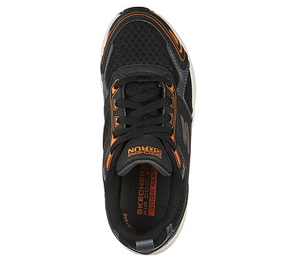 GO RUN CONSISTENT, BLACK/ORANGE Footwear Top View