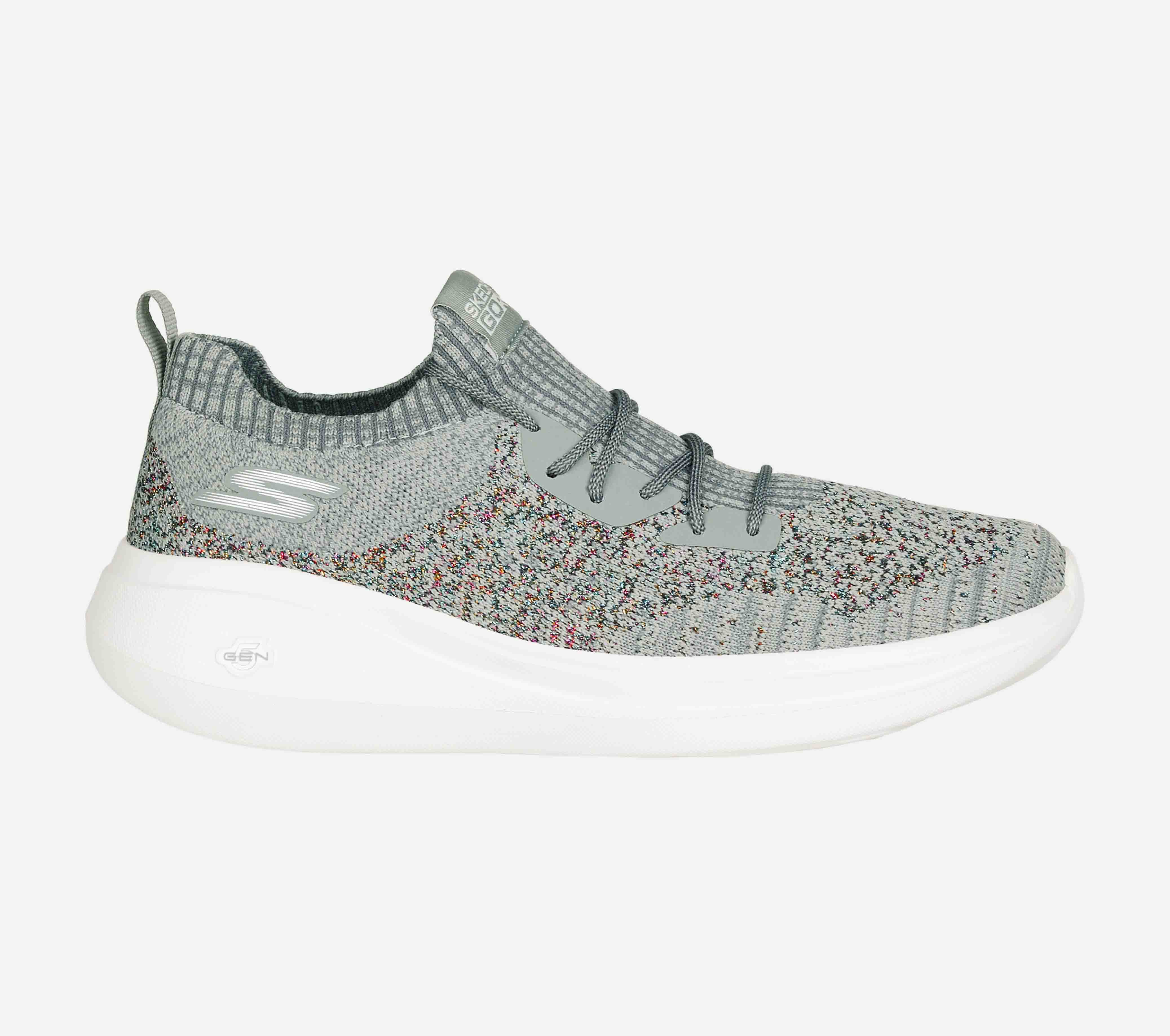 GO RUN FAST-DAZZLE, GREY Footwear Lateral View