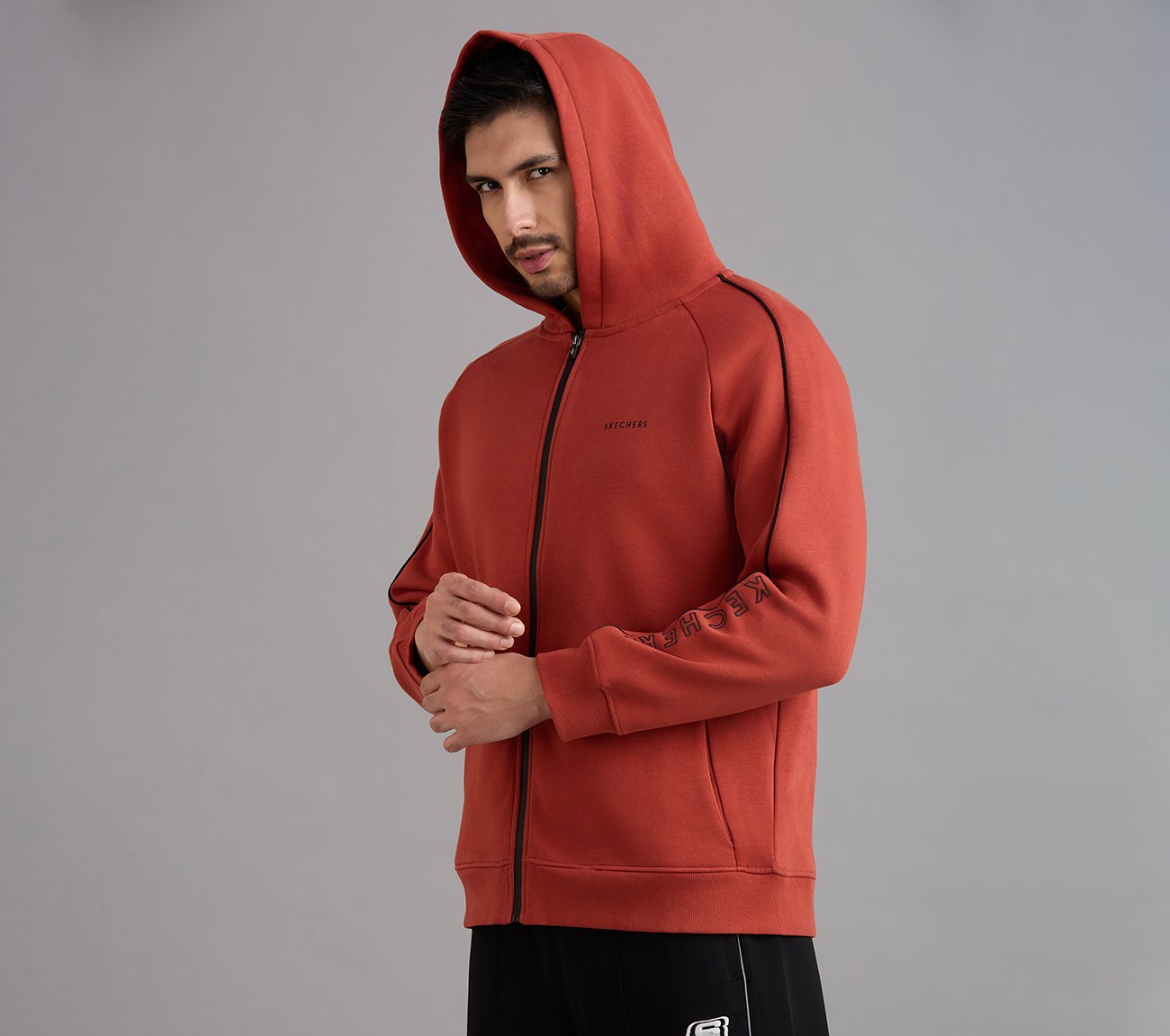 SKECHERS CORDED PANEL HOODIE, CHARCOAL/ORANGE Apparels Top View