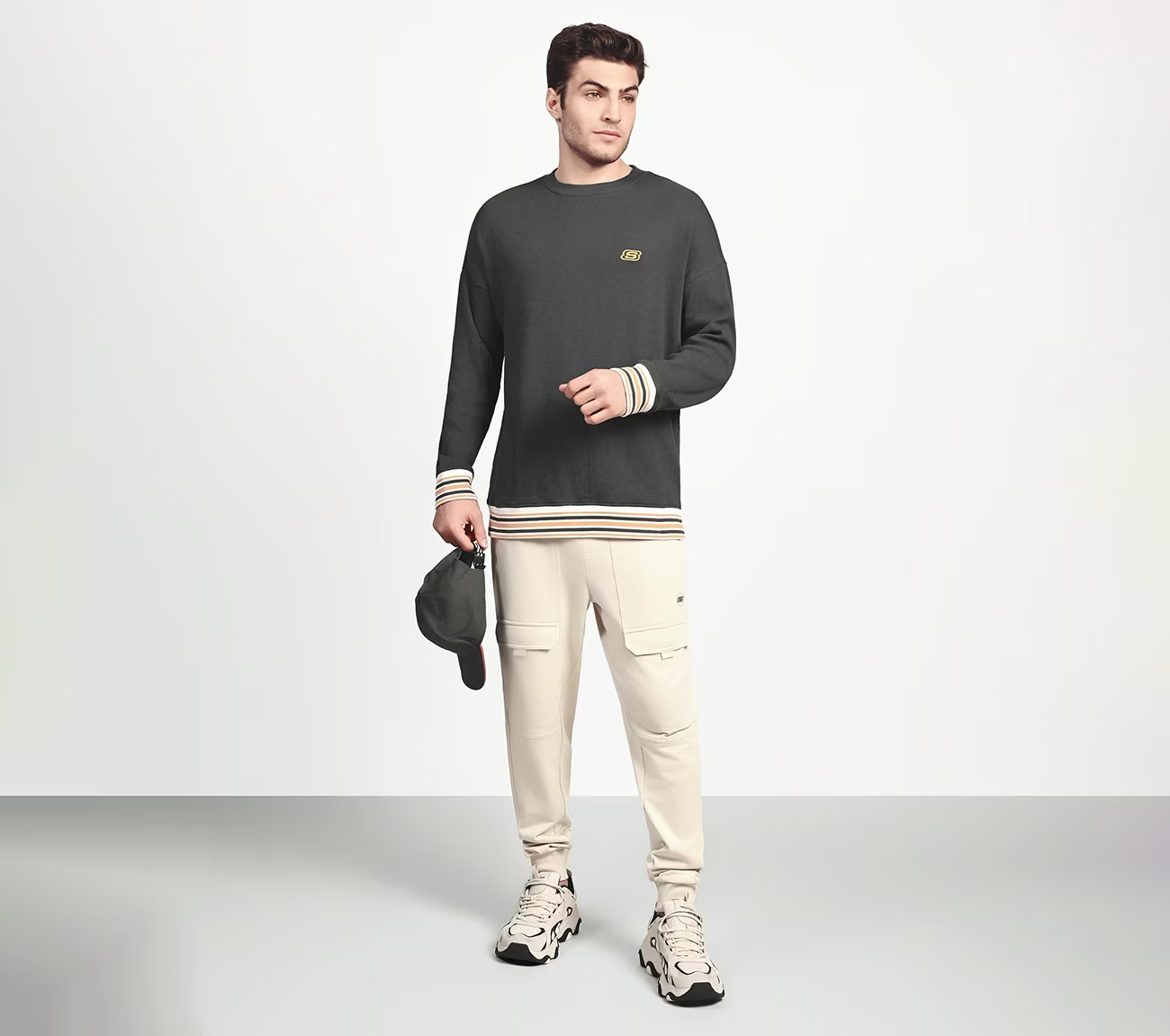 AD BOXY TEE,  Apparels Right View