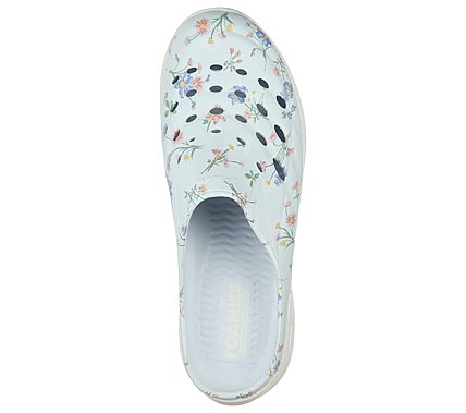 COMMUTE TIME - FLORAL GARDEN, LIGHT BLUE/MULTI Footwear Top View