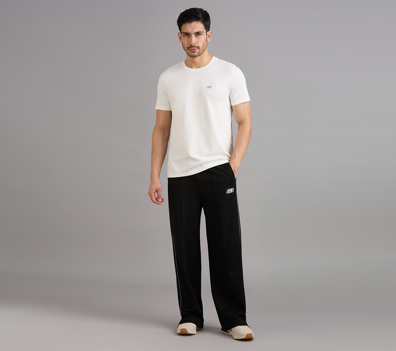 STRAIGHT SIDE SLIT PANTS, BLACK Apparel Right View