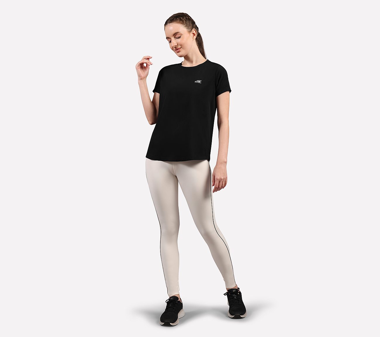 PERFORMANCE BOXY FIT T SHIRT, BLACK Apparel Right View