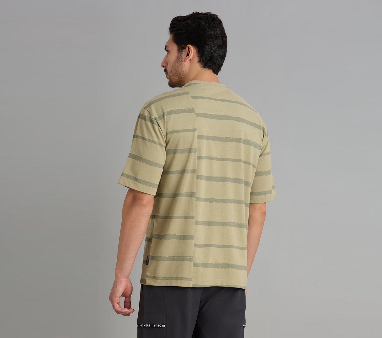 MISMATCH STRIPE PANEL TEE, TAUPE/SILVER