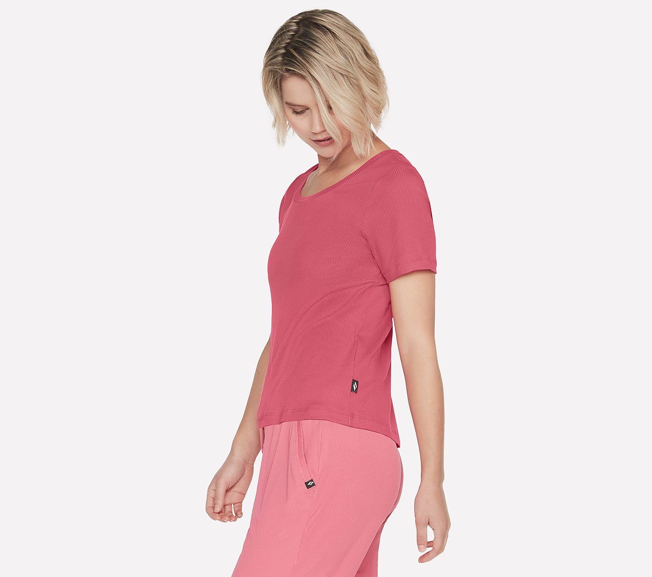 GODRI RESTORATIVE RIB T-SHIRT, RED/BLUE Apparels Bottom View