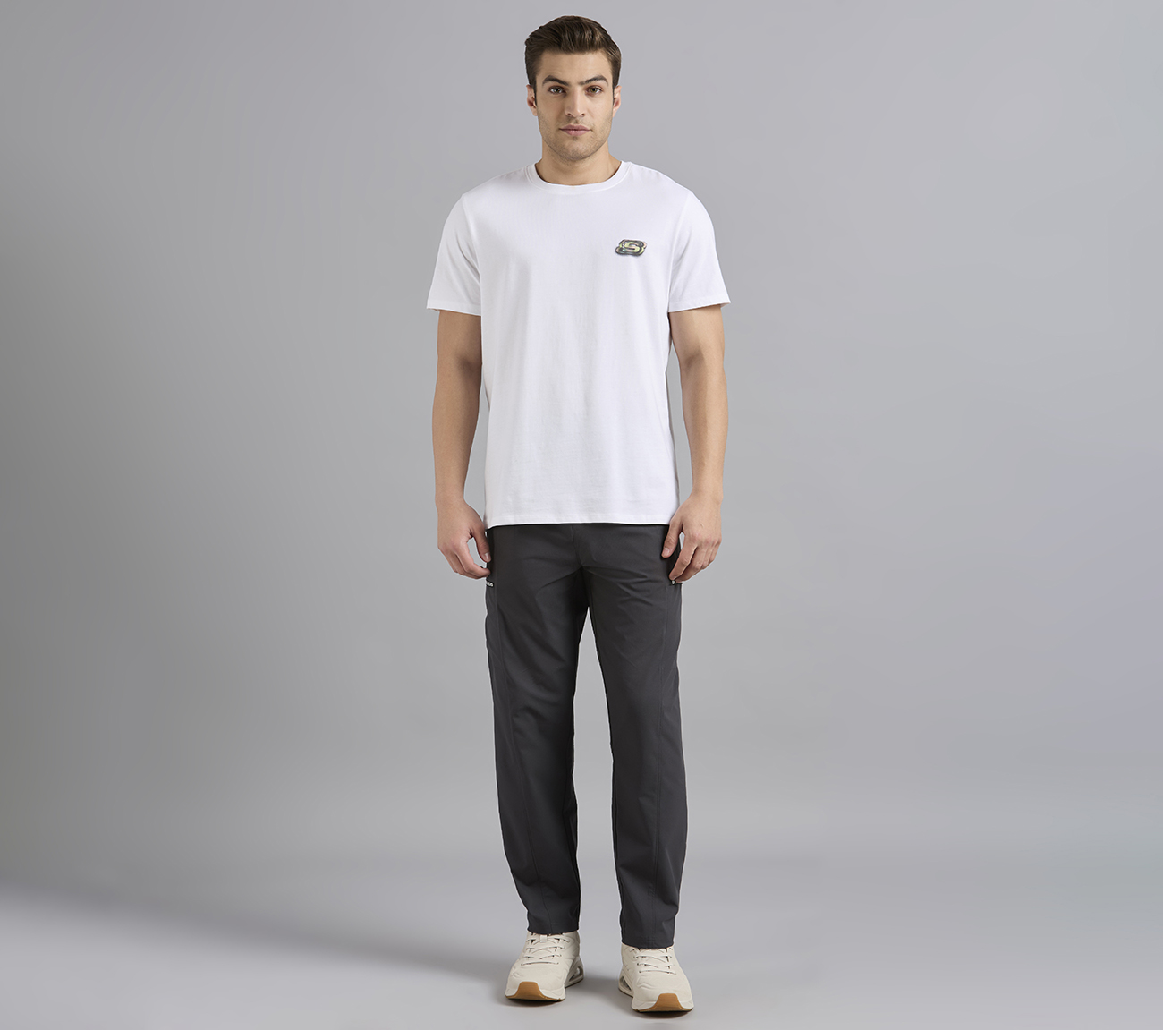 ANIME SPRAY APPLIQUE TEE, WHITE Apparel Right View