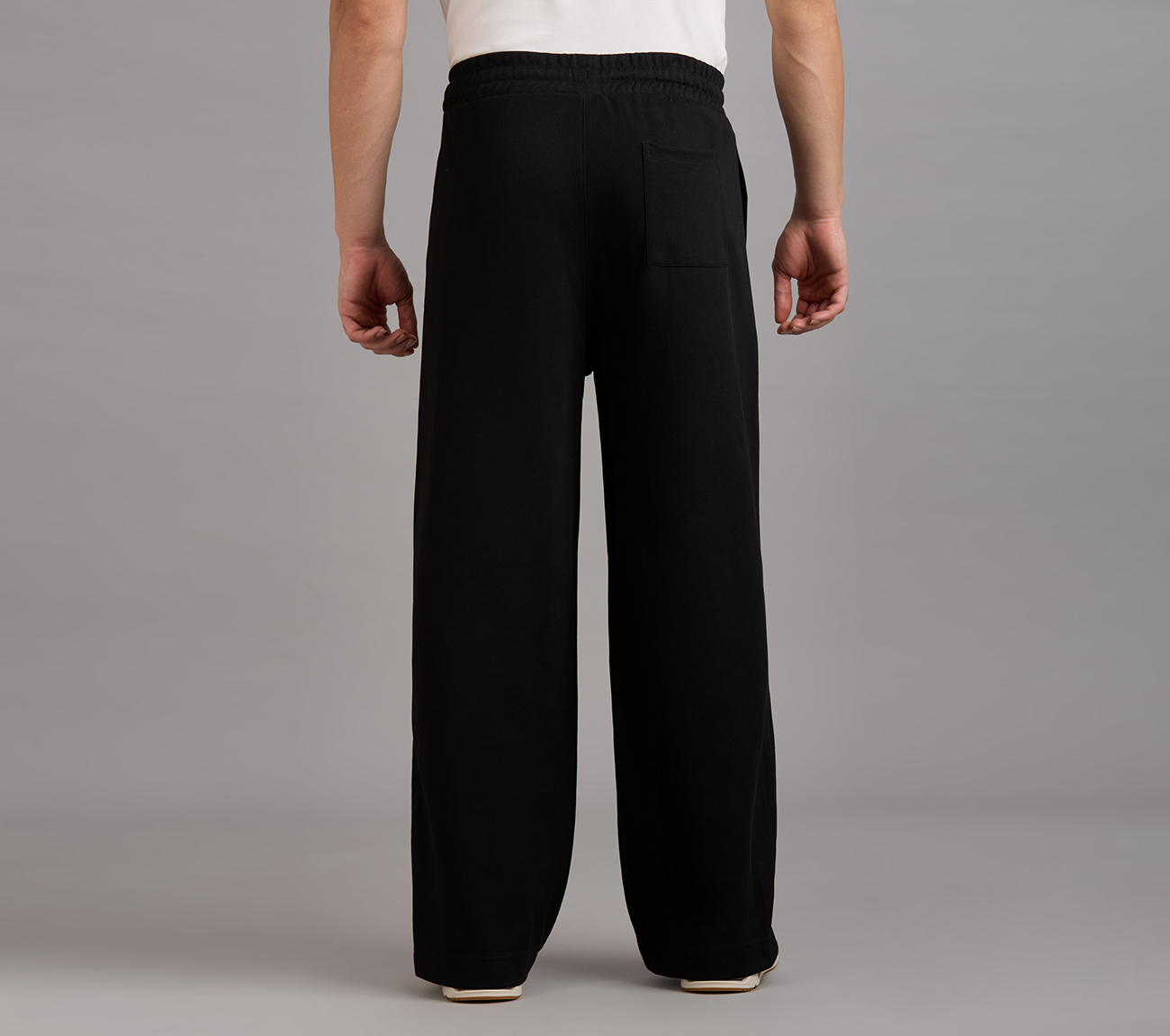Na.e ナエ　Strech Slit Pants ブラック Buy Skechers STRAIGHT SIDE SLIT PANTS | Mens