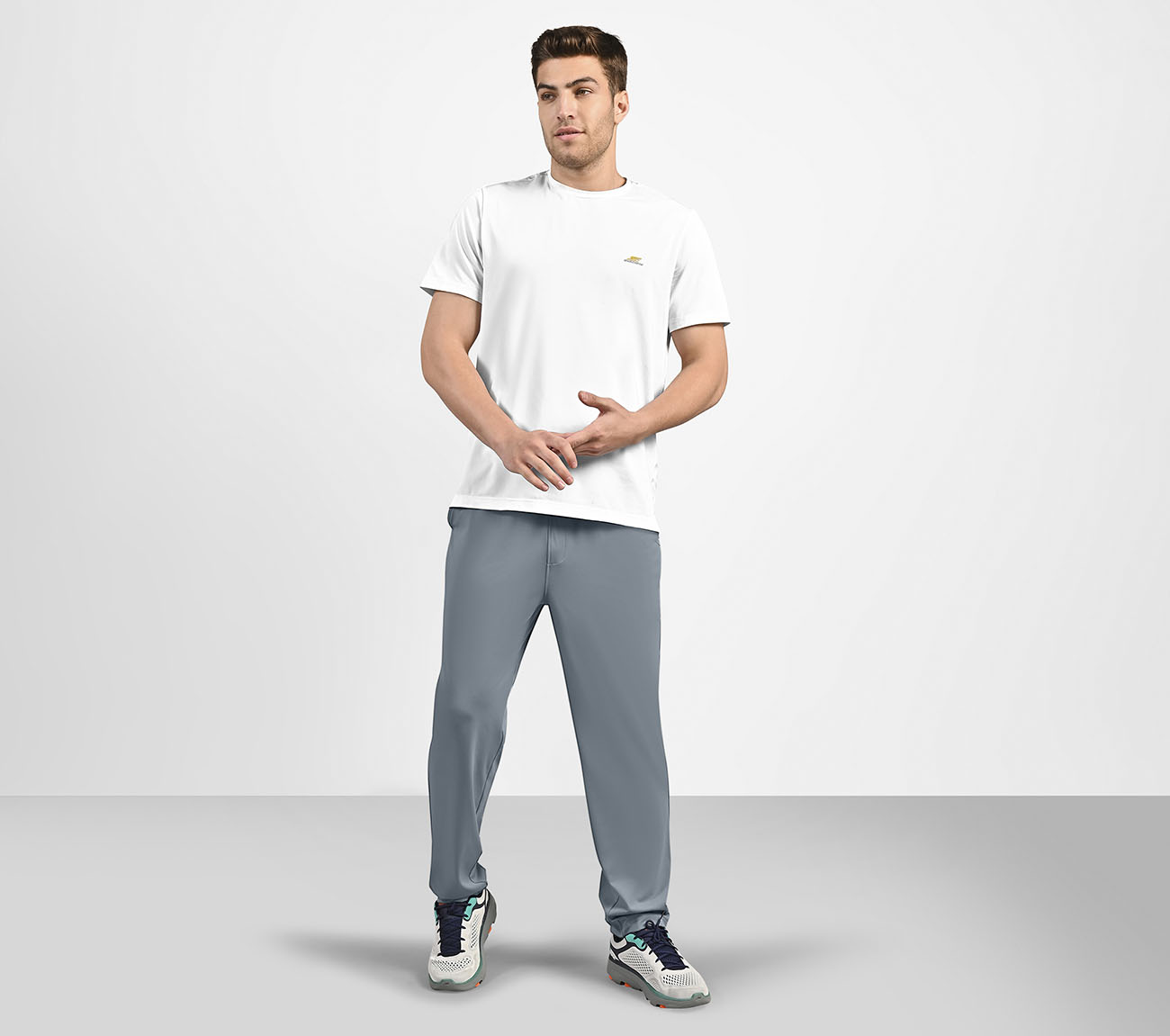 PEFORMANCE BASIC PANTS,  Apparels Right View