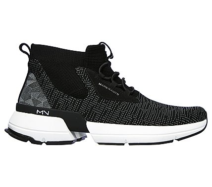 SPLIT - EMERY, BBBBLACK Footwear Right View
