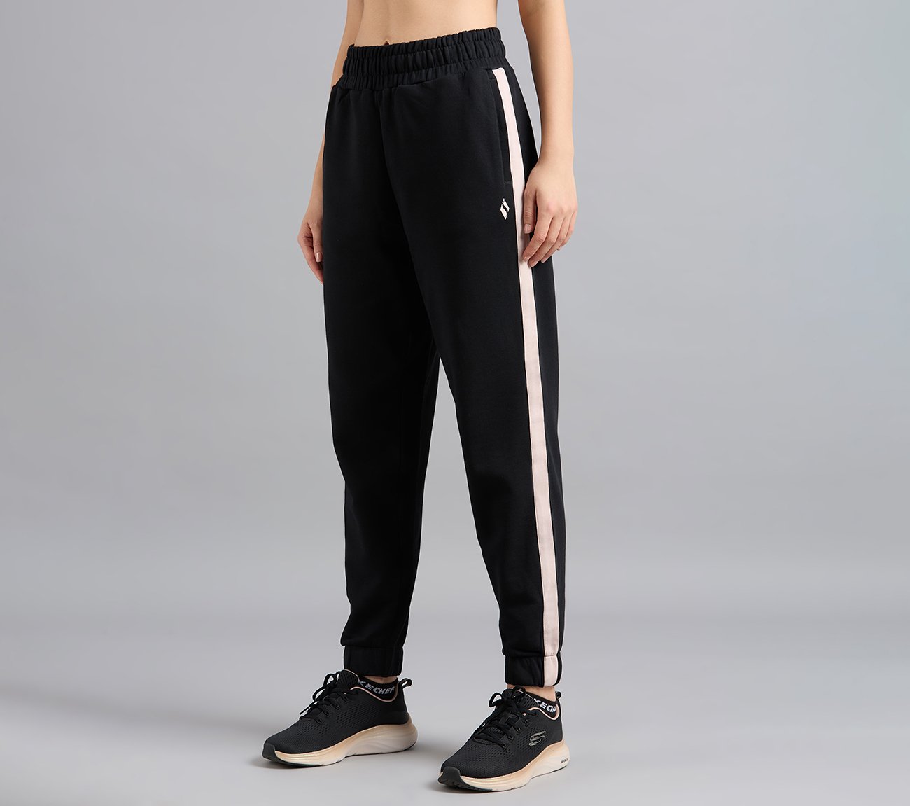 CONTRAST TAPE JOGGER, BLACK Apparels Top View
