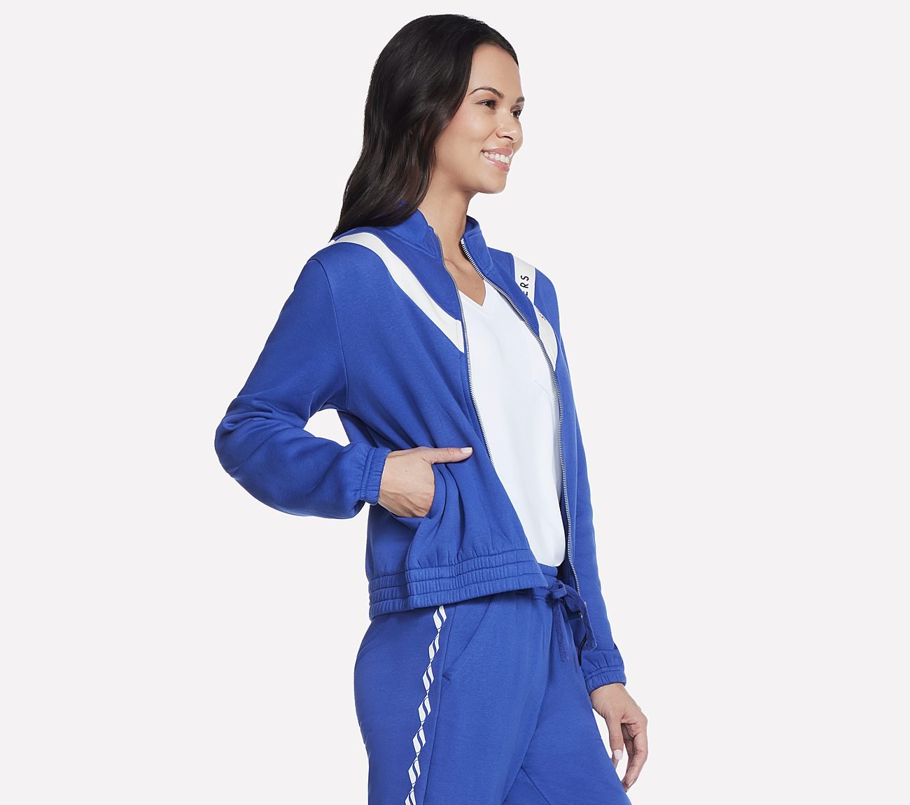 SKECH SWEATS FLEECE CHEVRON J, GUN METAL/ROYAL Apparels Bottom View