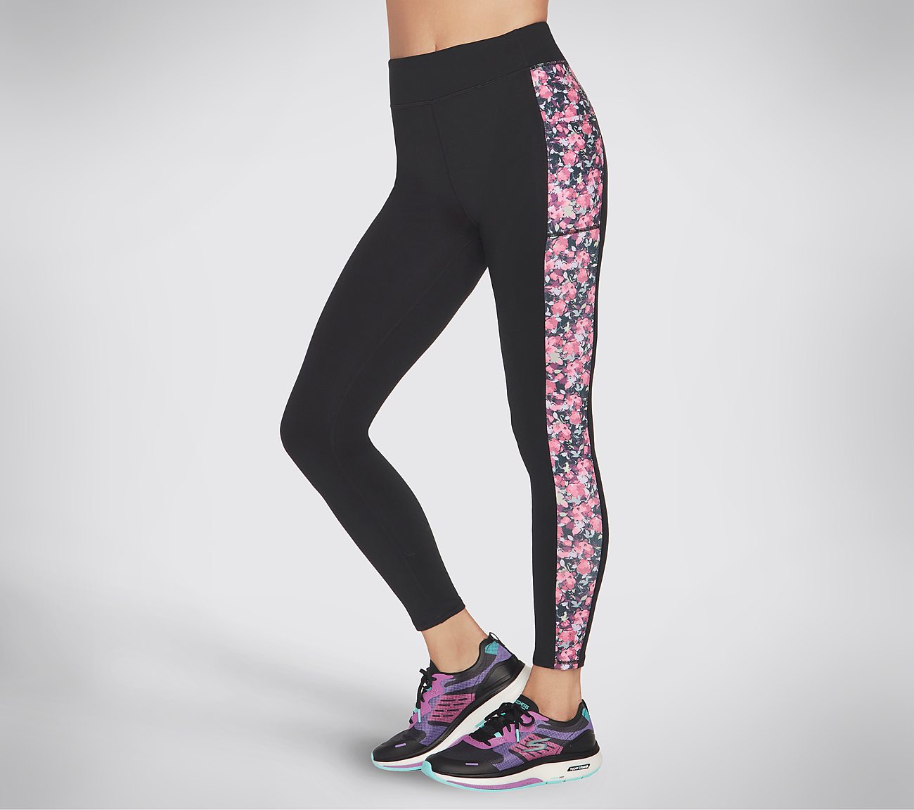 GOSTRETCH FANTASY FIELDS HW F, BLACK/RED/BLUE Apparel Bottom View
