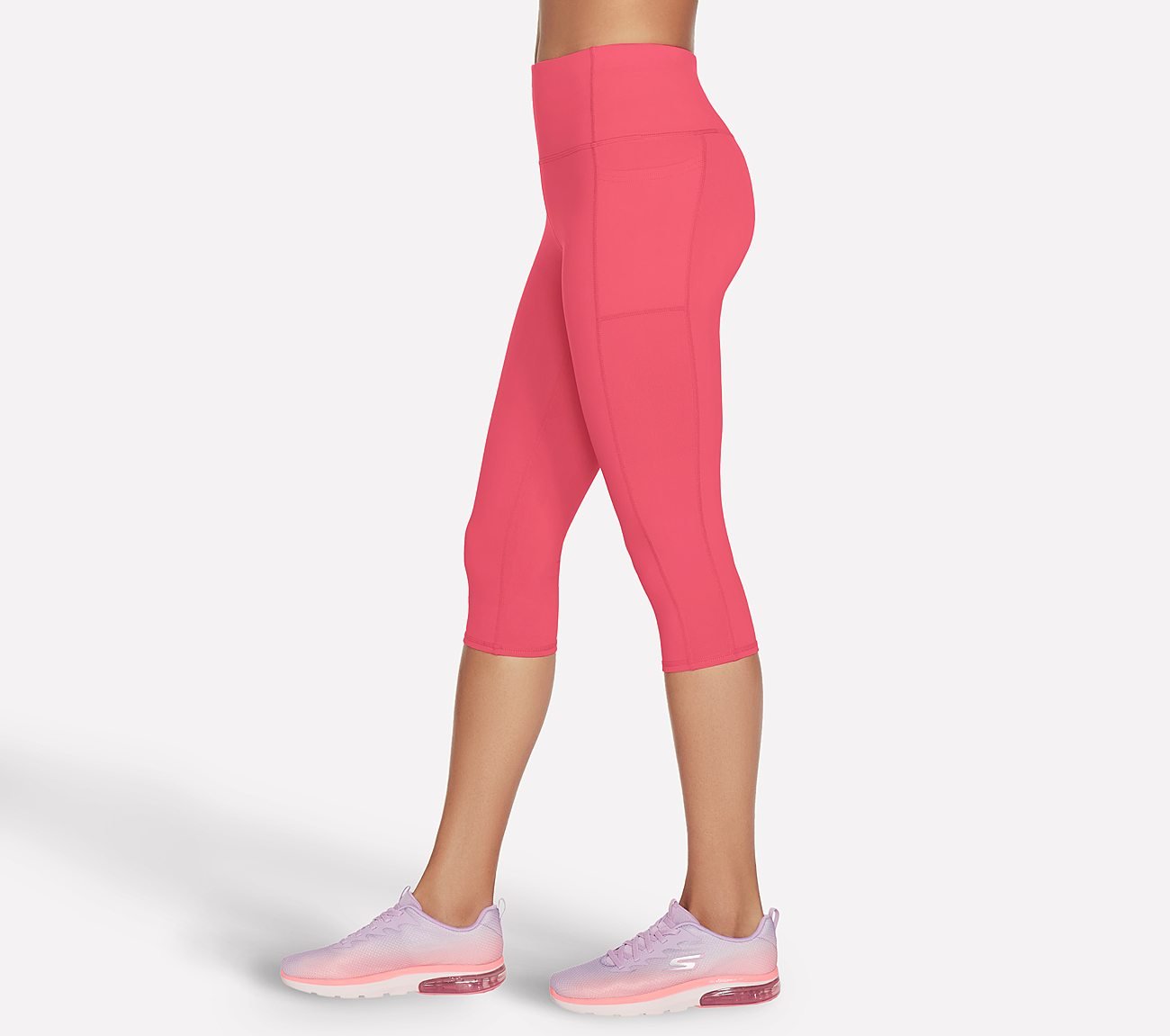 GOFLEX HW CAPRI, RED/BLUE Apparels Bottom View
