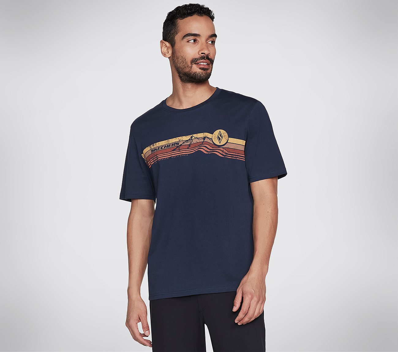 SKECHERS BIG ADVENTURE T-SHIRT, NNNAVY Apparels Lateral View