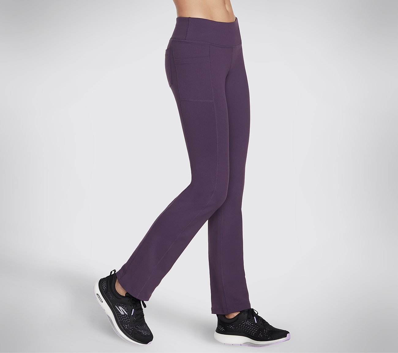 Lululemon size 2 purple flare leggings. , I’m not