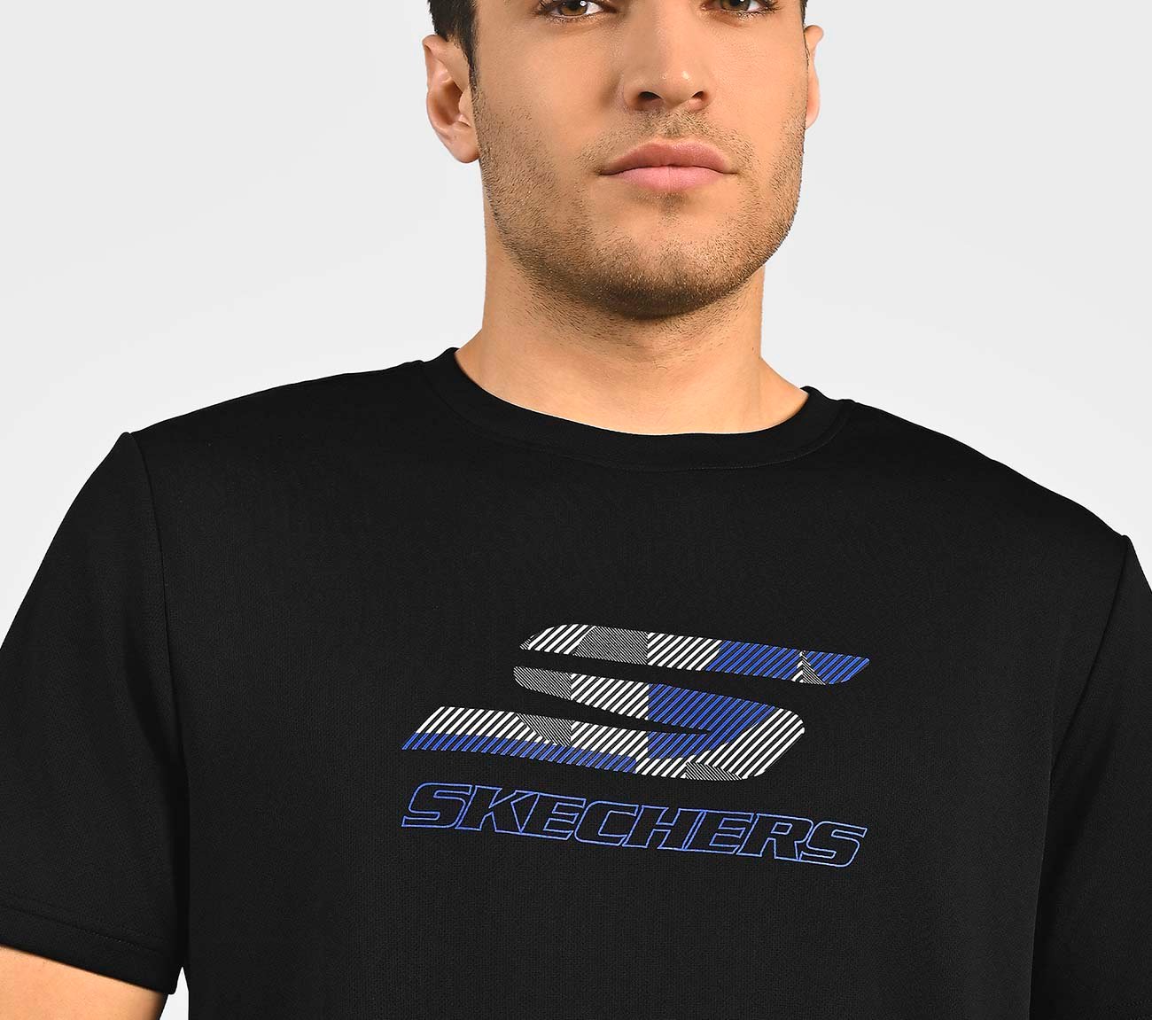 LOGO GRAPHIC PRINT T-SHIRT, BLACK Apparel Right View