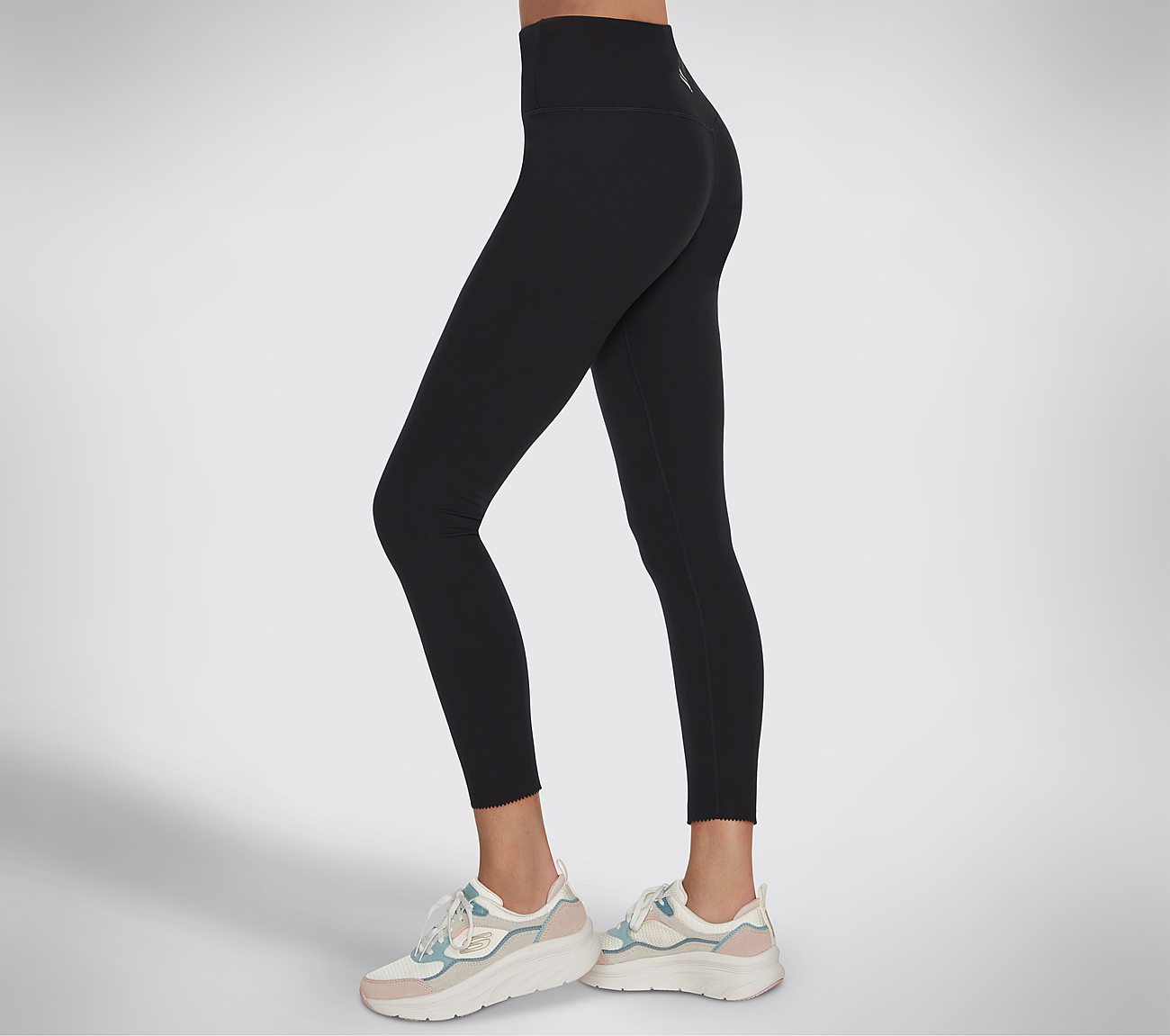 GOSCULPT SCALLOPED HW LEGGING, BBBBLACK Apparels Bottom View