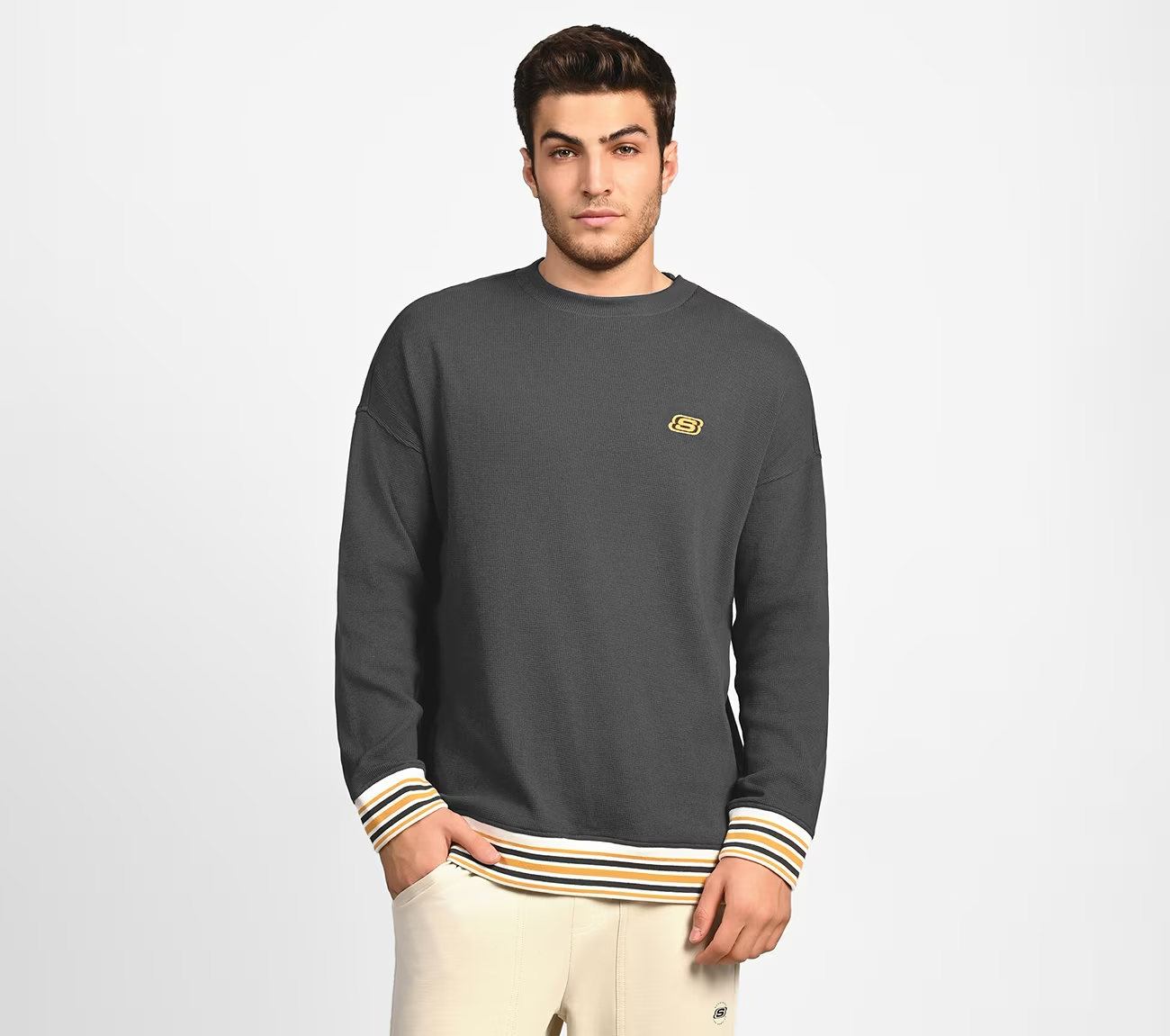 AD BOXY TEE,  Apparels Lateral View