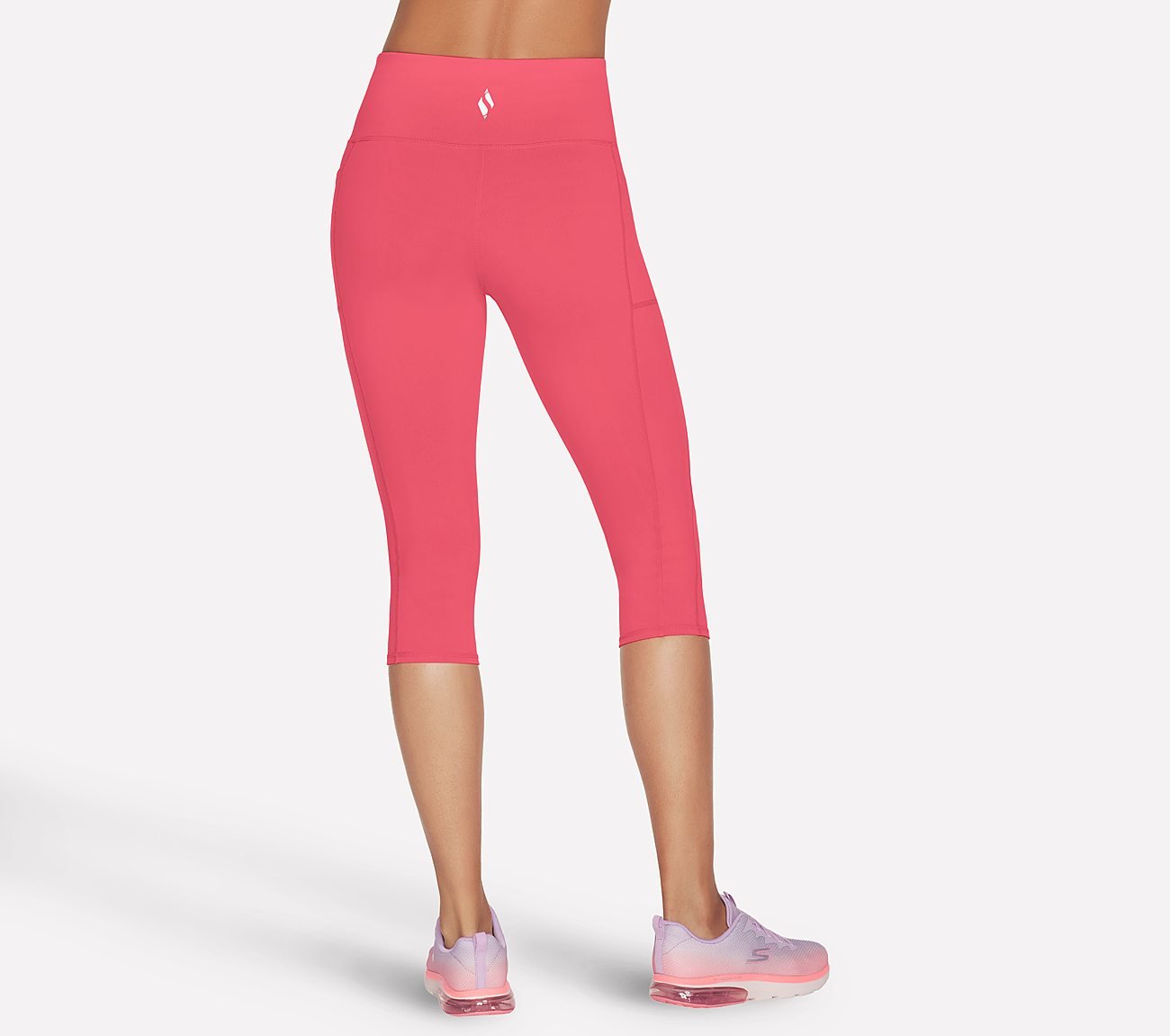 GOFLEX HW CAPRI, RED/BLUE Apparels Top View