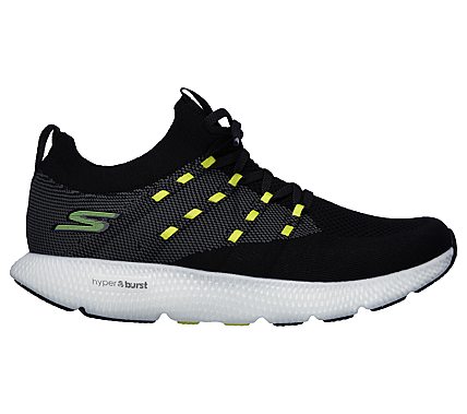 GO RUN 7 -, BLACK/WHITE Footwear Right View