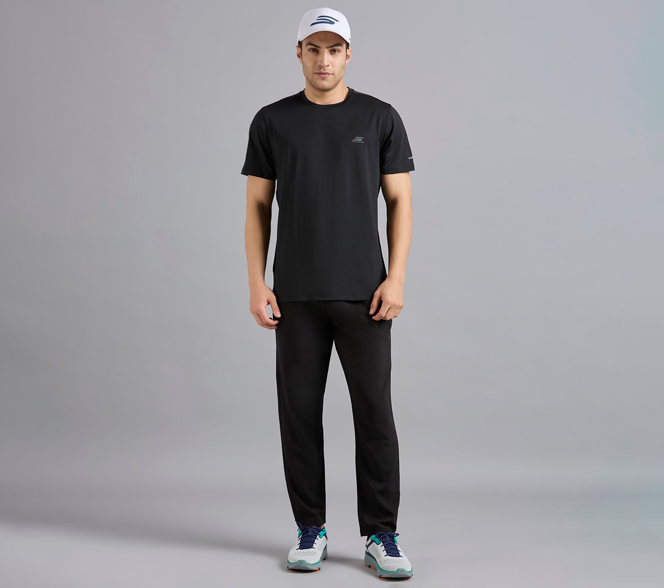 SKECHERS BACK LOGO TEE, BLACK