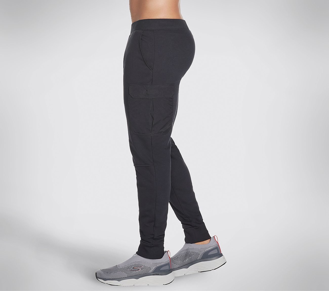 EXPLORER CARGO JOGGER, BBBBLACK Apparels Bottom View