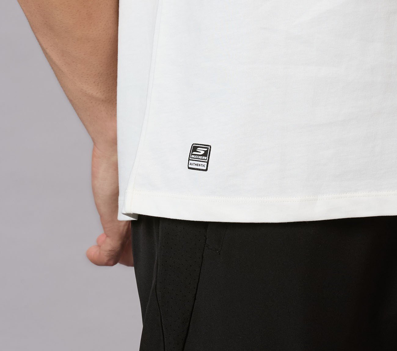 MUMBAI INDIANS DISTRESSED GRAPHIC TEE, WHITE