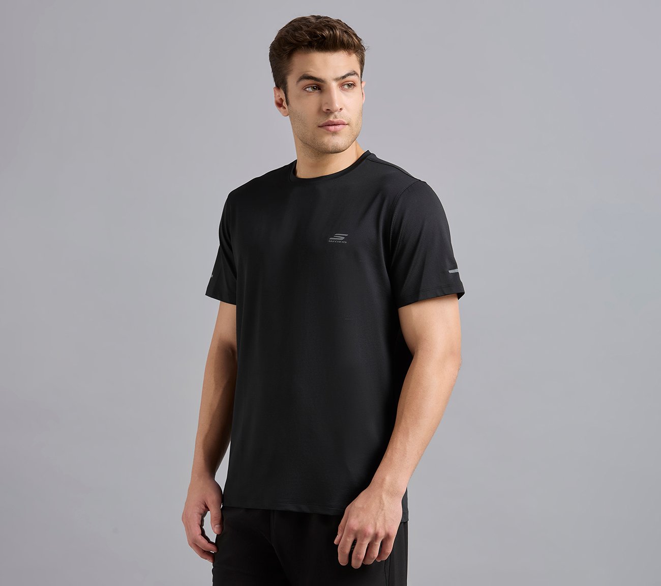 SKECHERS BACK LOGO TEE, BLACK