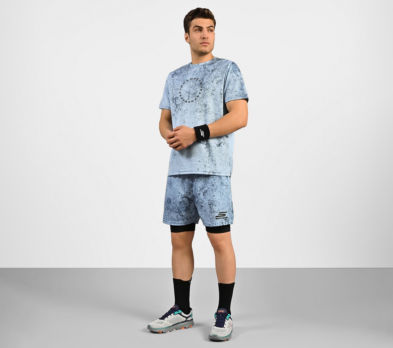 AOP CHEST PRINT PERFORMANCE T-SHIRT, CHARCOAL/LT. BLUE Apparel Right View