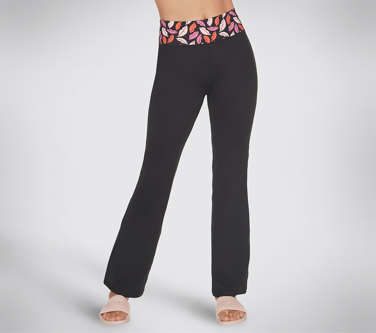 DVF: GO SCULPT Flare Pant, BLACK/HOT PINK Apparels Lateral View