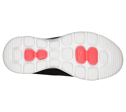GO WALK EVOLUTION ULTRA-REACH, BLACK/WHITE Footwear Bottom View