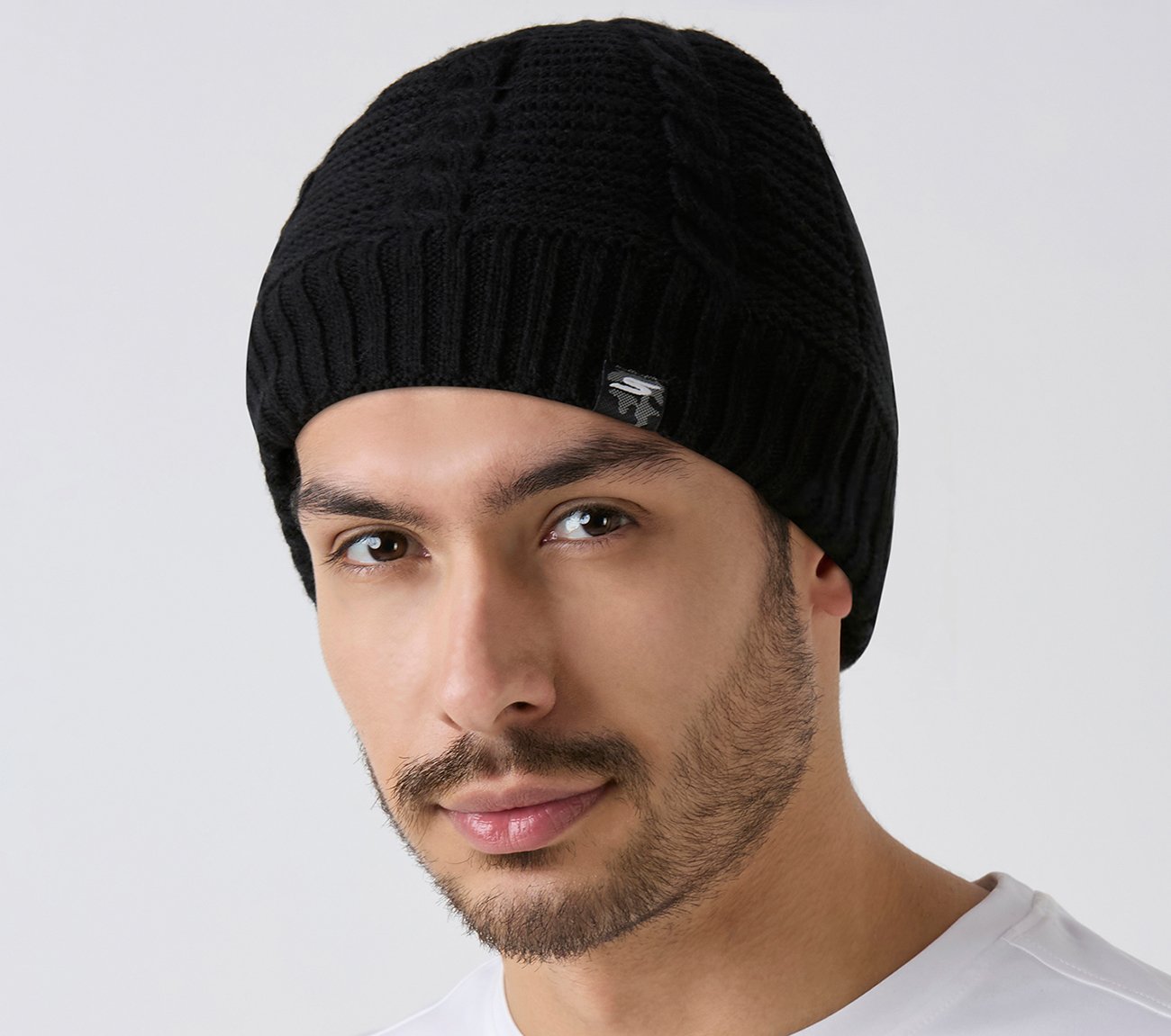 SKECHERS CABLE KNIT BEANIE, BLACK