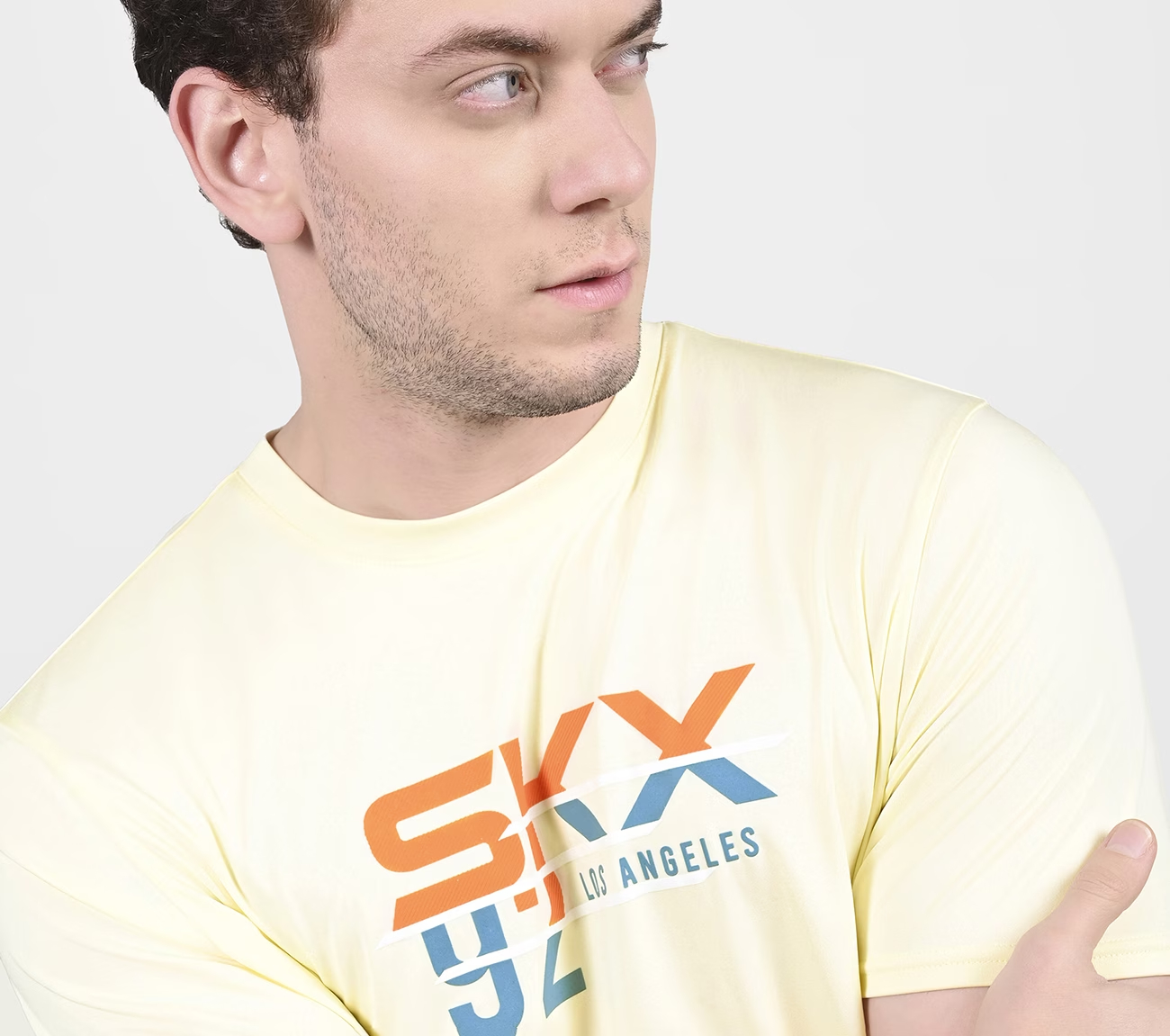 CORE WAVE SKX TEE, WHITE/BLUE/YELLOW Apparels Right View