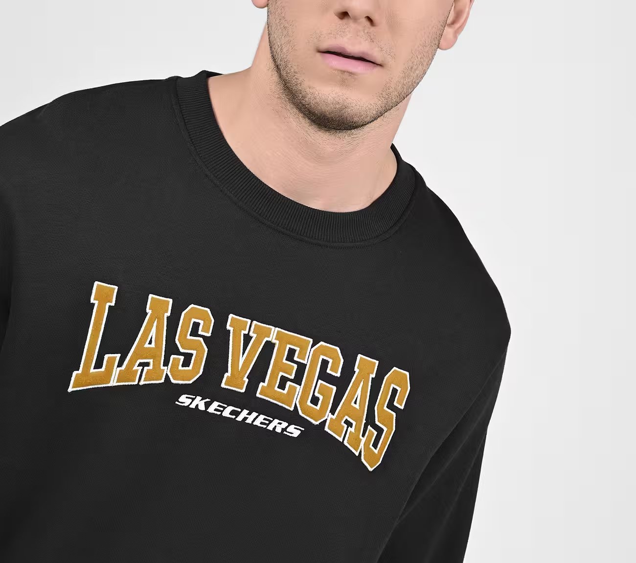 SKECH-SWEATS VEGAS CREW, BBBBLACK Apparels Right View