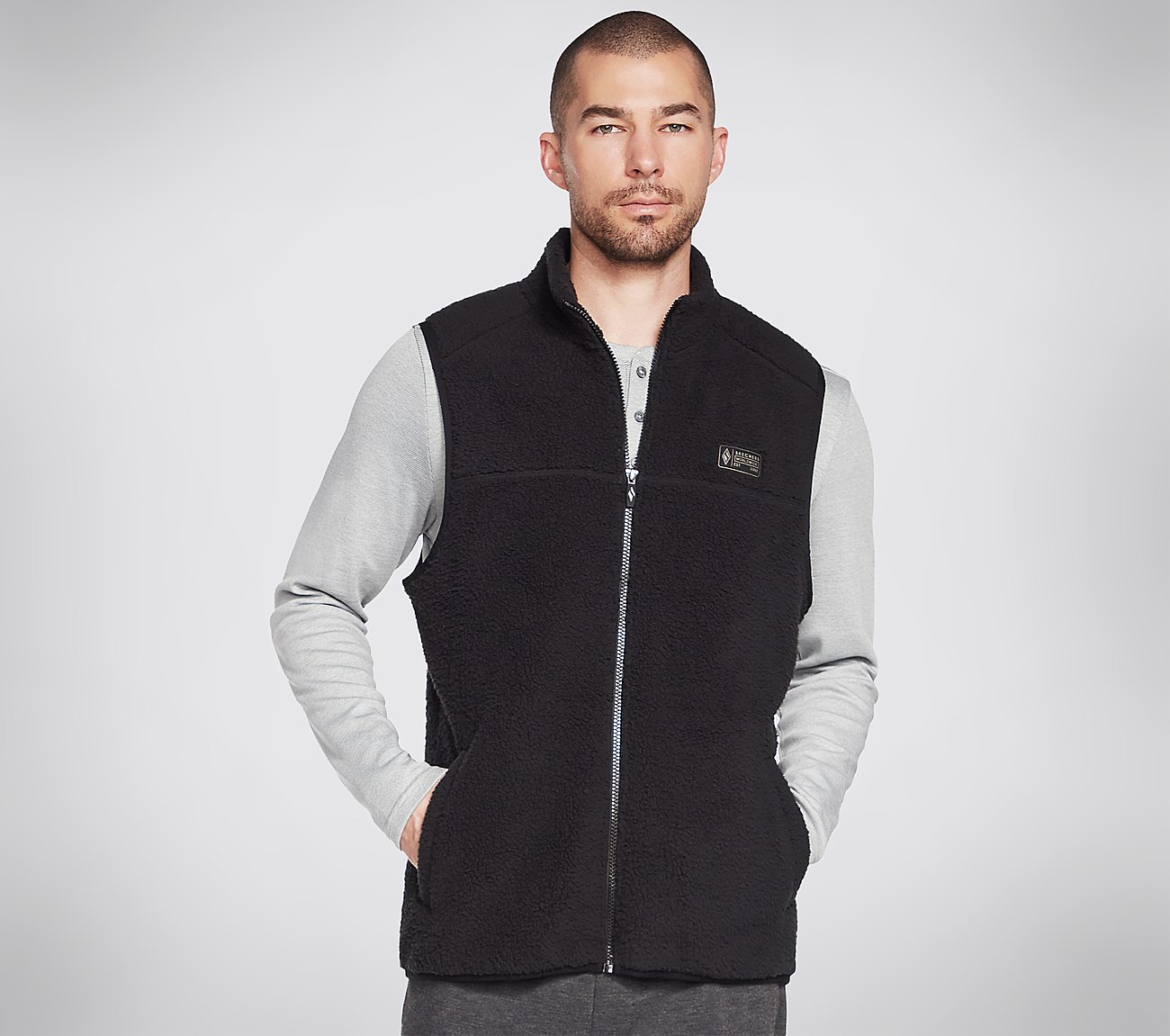 SKECHERS SHERPA VEST, BBBBLACK Apparel Lateral View