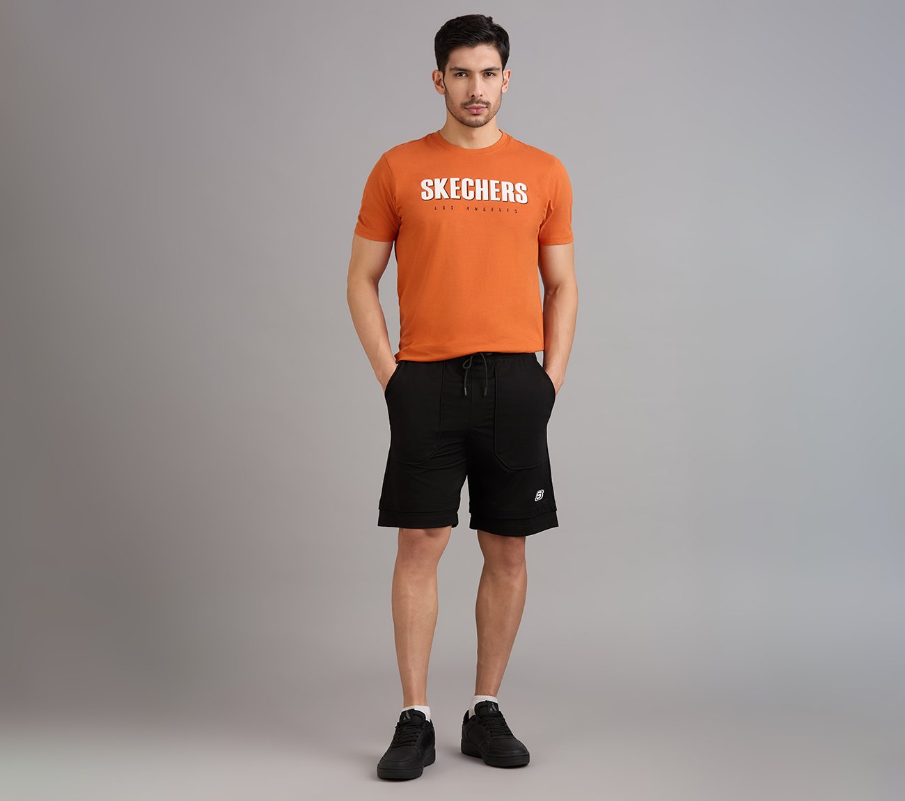 PATCH POCKET SHORTS, BLACK