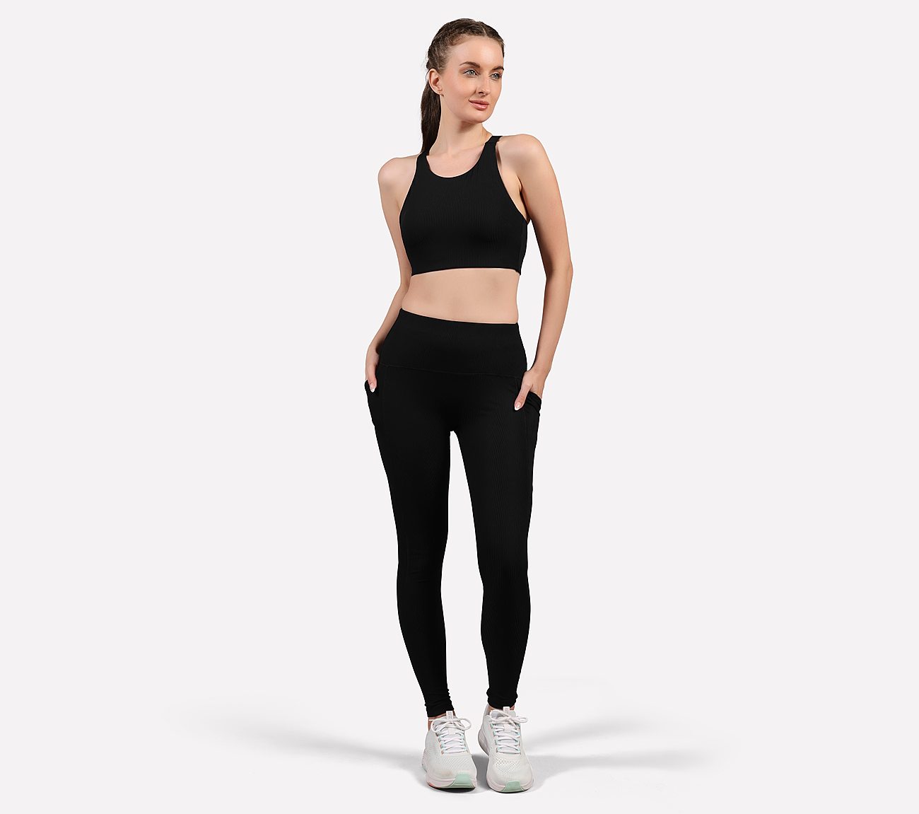 VERTICAL PATTERN SPORTS BRA, BLACK Apparels Right View