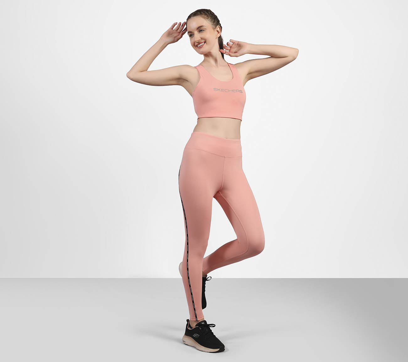 CHEST BRANDING CLEAN FINISH SPORT BRA,  Apparels Right View