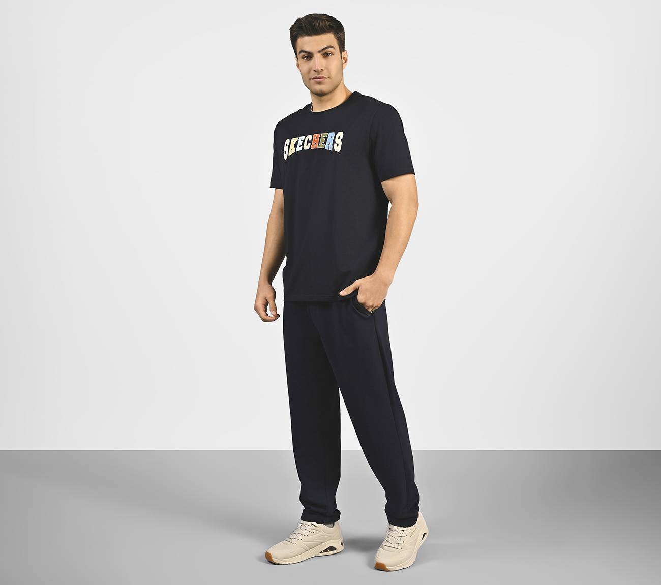 ACTIVE WOVEN PANT,  Apparel Right View