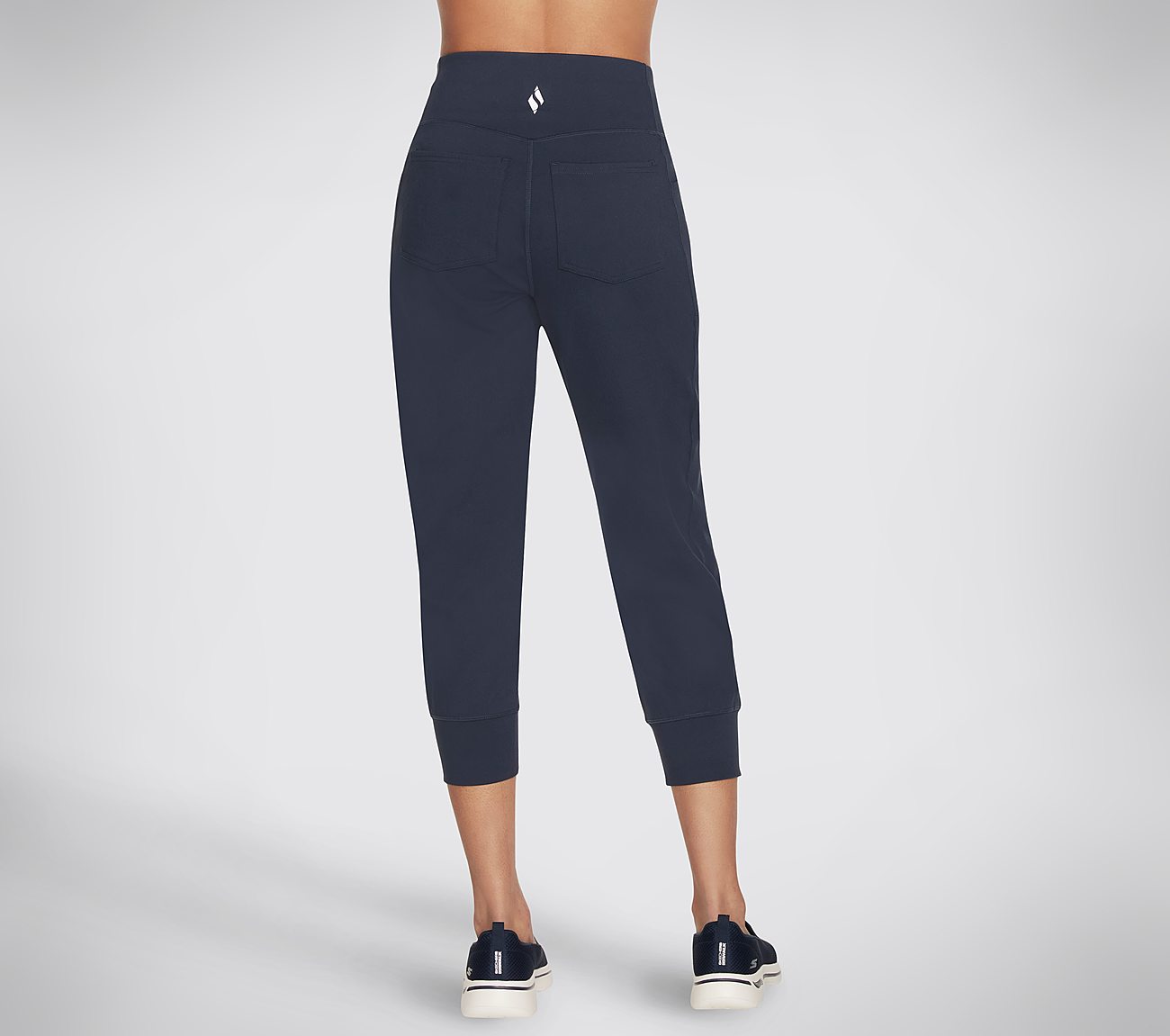 GOWALK EVOJOGGER CAPRI PANT, NNNAVY Apparel Top View