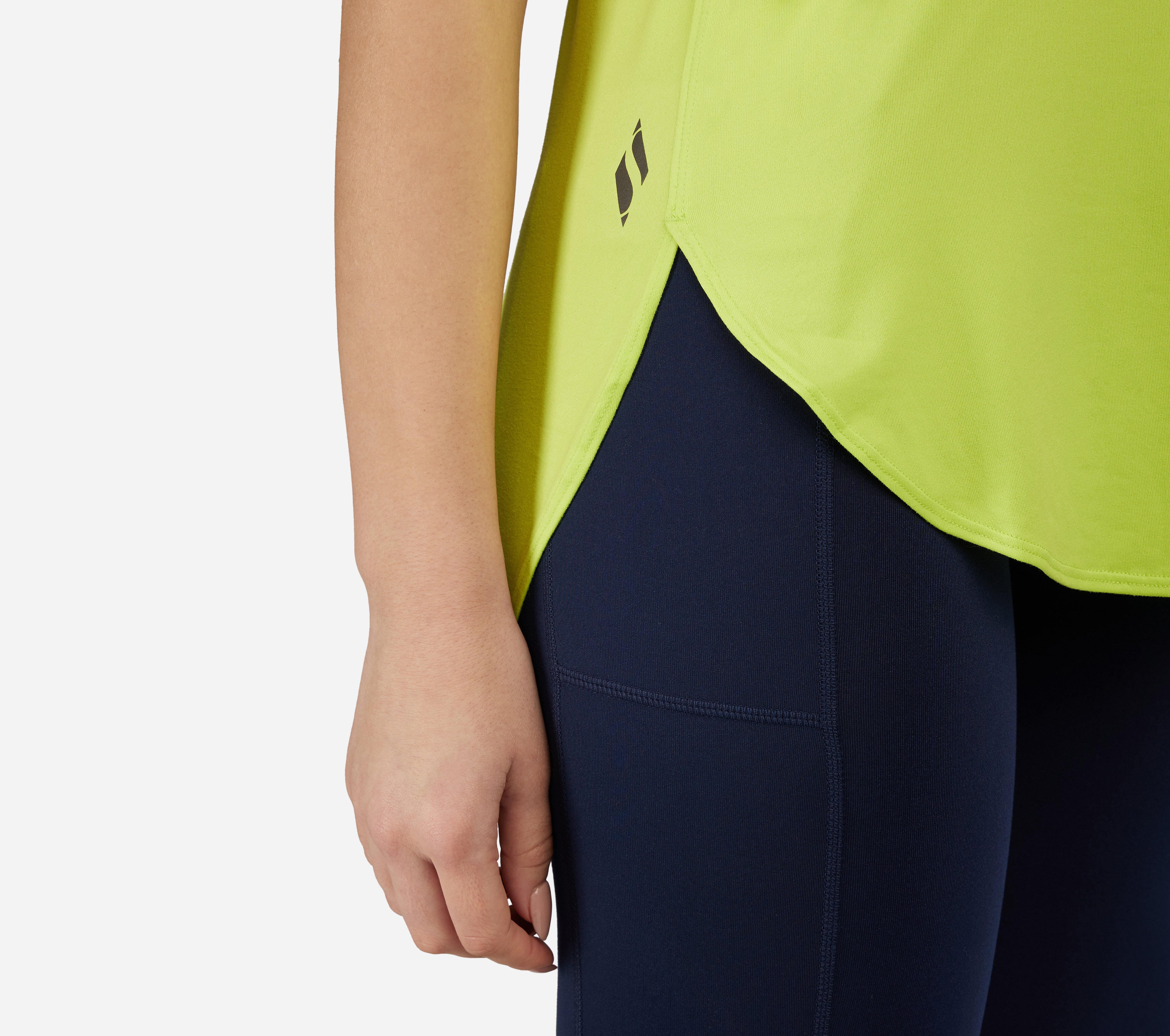 GODRI SWIFT SKECHERS TUNIC T-SHIRT, LIME Apparels Right View